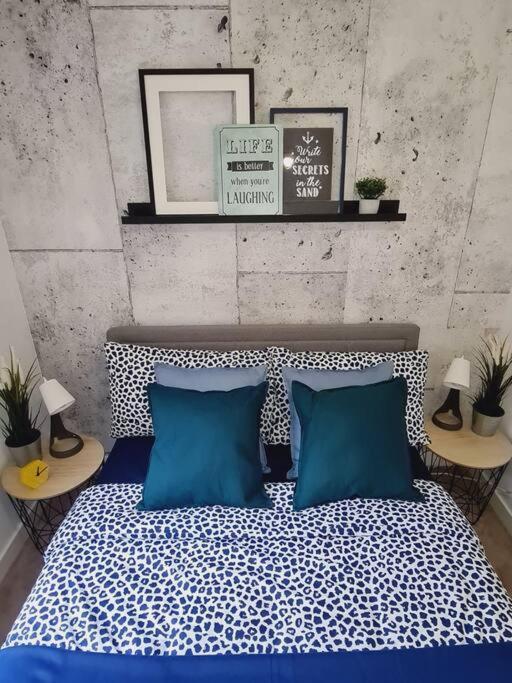 Stylish 2 Bedroom Apartment / Free Gated Parking غلاسغو المظهر الخارجي الصورة